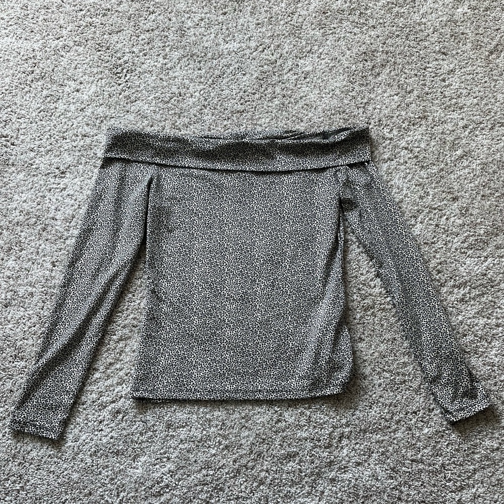 HM Over Shoulder Floral Top